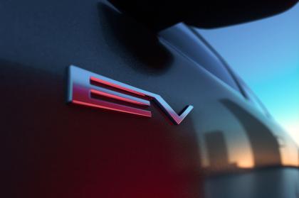 Τον Σεπτέμβριο έρχεται το νέο Mitsubishi Eclipse Cross